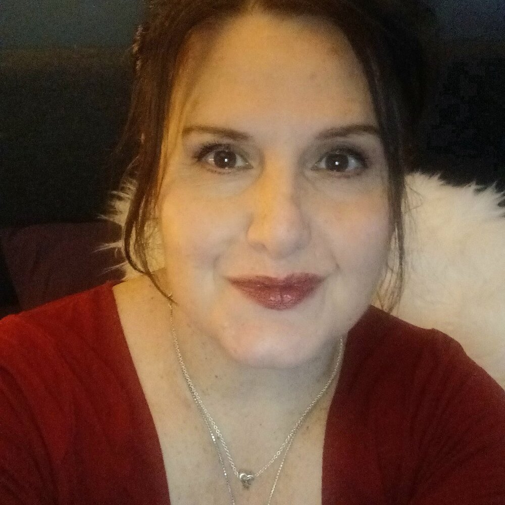 Meet your Posher, Carolyne